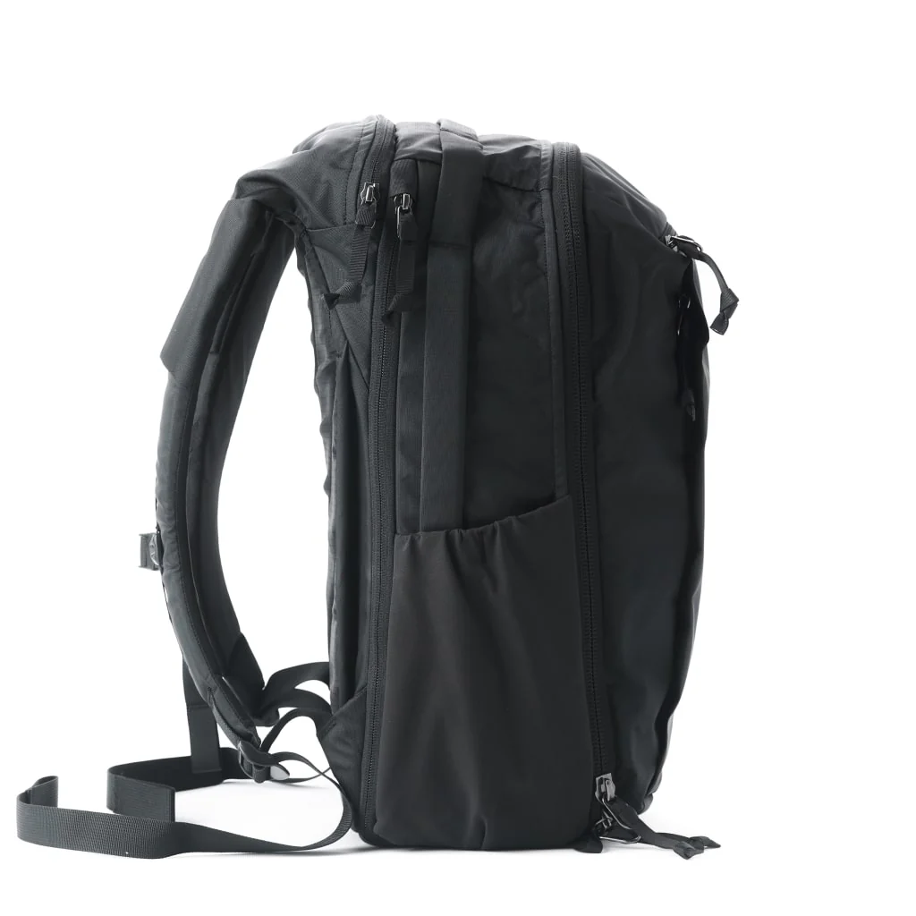 CIVIC Travel Bag - Image 4