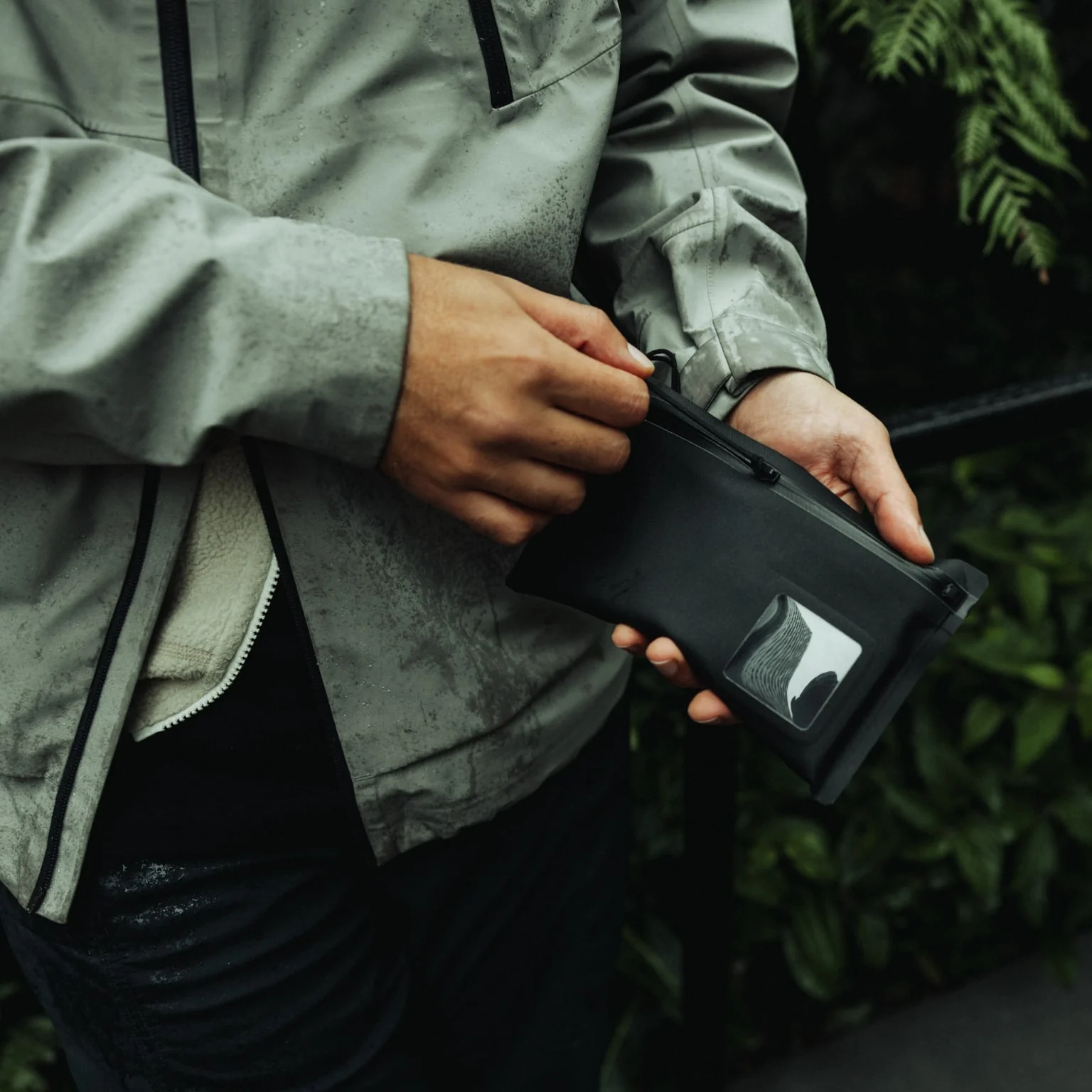ELEMENT Flat Pouch - Small - Image 24